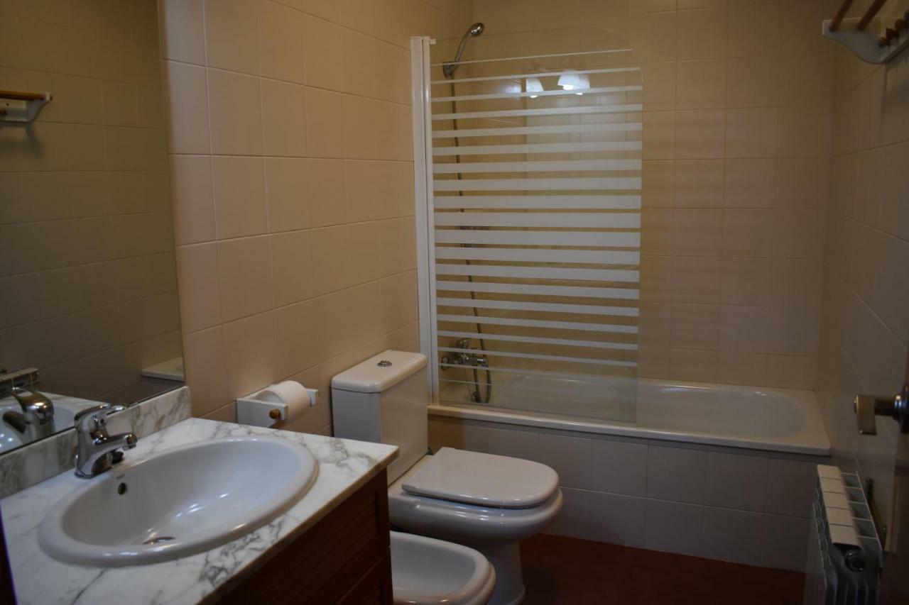 Casa Puigcerda Villa Luaran gambar